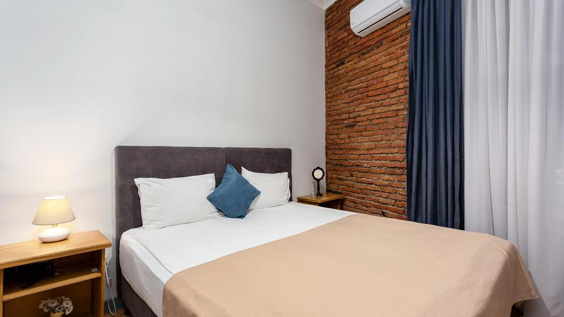 Ethnograph Hotel Old Tbilisi